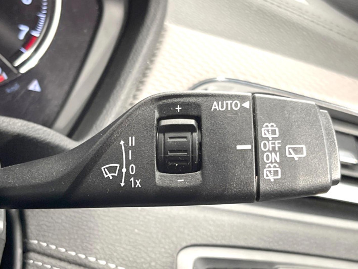 2018 BMW X2 ABA-YH20 (UW-69f56bcde9b5c)[28]