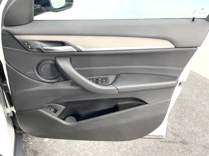 2018 BMW X2 ABA-YH20 (UW-69f56bcde9b5c)[22]