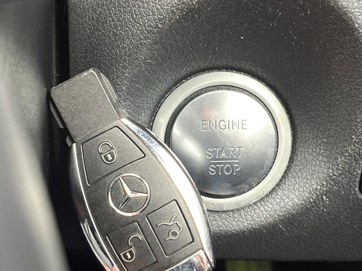 2018 Mercedes Benz GLA Class DBA-156947 (UW-69f56bcec4c29)[8]