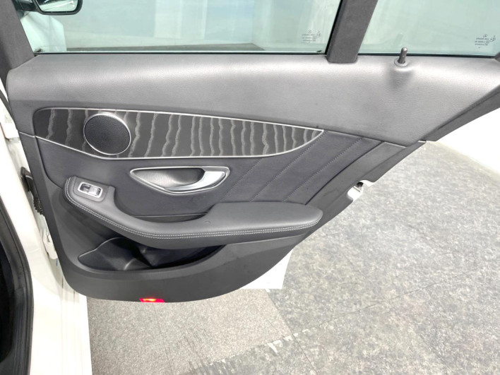 2018 Mercedes Benz C CLASS STATION WAGON LDA-205214 (UW-69f56bcf6797f)[17]