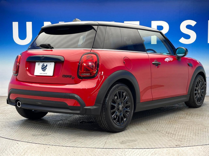 2021 Rover Mini 3DA-XY15MW (UW-69f56bd21379f)[16]