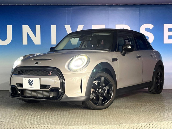 2021 Rover Mini 3DA-XV20MW (UW-69f56bd241fa6)[27]
