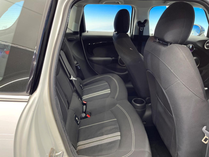 2015 Rover Mini DBA-XS20 (UW-69f56bd3215ab)[22]