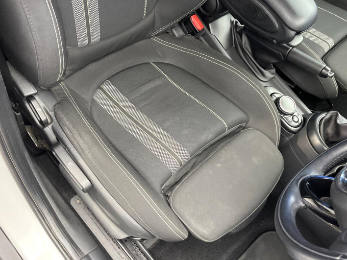 2015 Rover Mini DBA-XS20 (UW-69f56bd3215ab)[25]