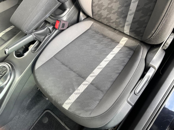 2019 Volkswagen The Beetle DBA-16CBZ (UW-69f56bd4b40b4)[27]