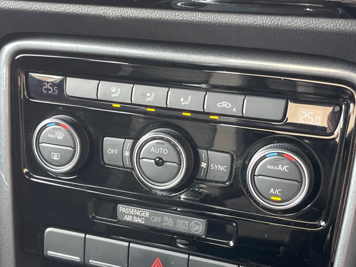 2019 Volkswagen The Beetle DBA-16CBZ (UW-69f56bd4b40b4)[29]