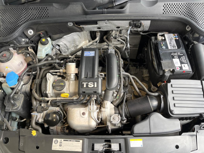 2019 Volkswagen The Beetle DBA-16CBZ (UW-69f56bd4b40b4)[4]