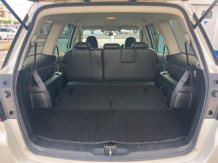 2013 Subaru Exiga DBA-YAM (UW-69f56bd52a5b6)[27]