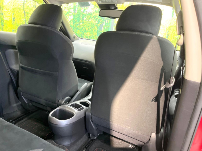 2017 Nissan JUKE DBA-YF15 (UW-69f56bd668886)[28]