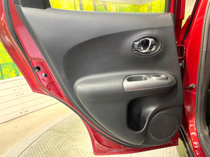 2017 Nissan JUKE DBA-YF15 (UW-69f56bd668886)[21]