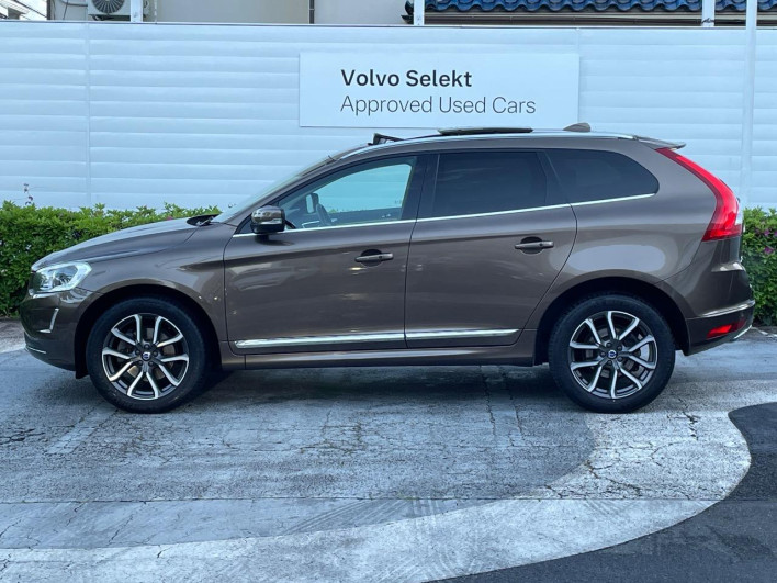 2017 Volvo XC60 DBA-DB420XC (UW-69f56bd728046)[4]