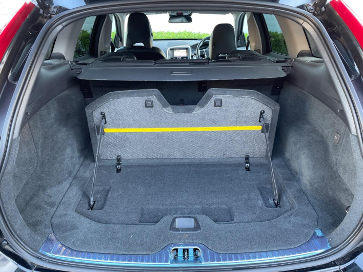 2014 Volvo XC60 CBA-DB4204TXC (UW-69f56bd7411d5)[14]