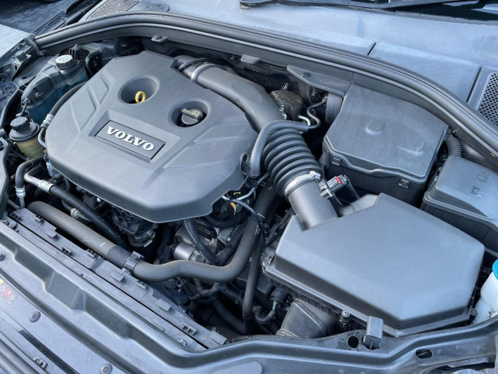 2014 Volvo XC60 CBA-DB4204TXC (UW-69f56bd7411d5)[23]