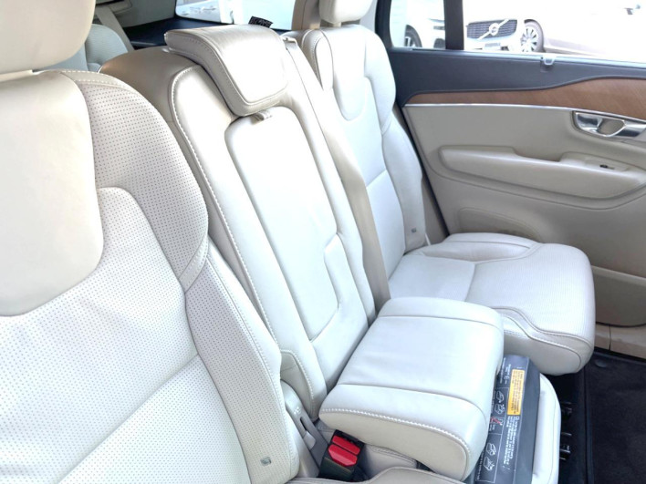 2019 Volvo XC90 3DA-LD4204TXC (UW-69f56bd779bd9)[20]