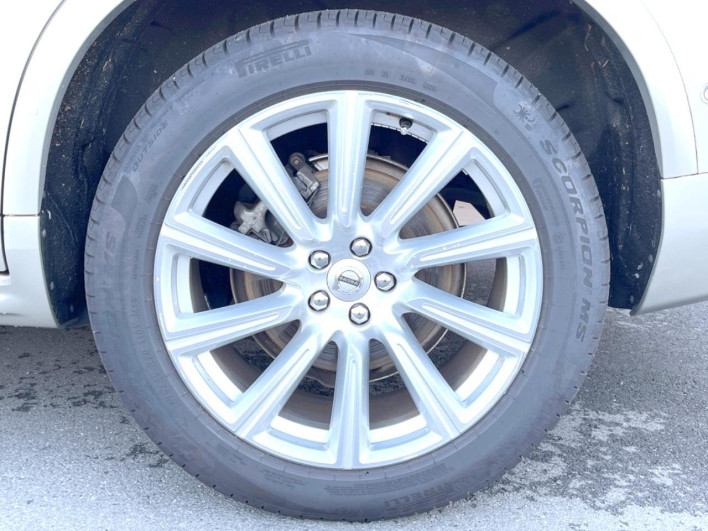 2019 Volvo XC90 3DA-LD4204TXC (UW-69f56bd779bd9)[28]