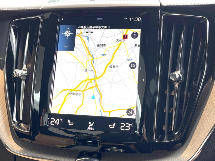 2020 Volvo XC60 5AA-UB420TXCM (UW-69f56bd97caf8)[28]