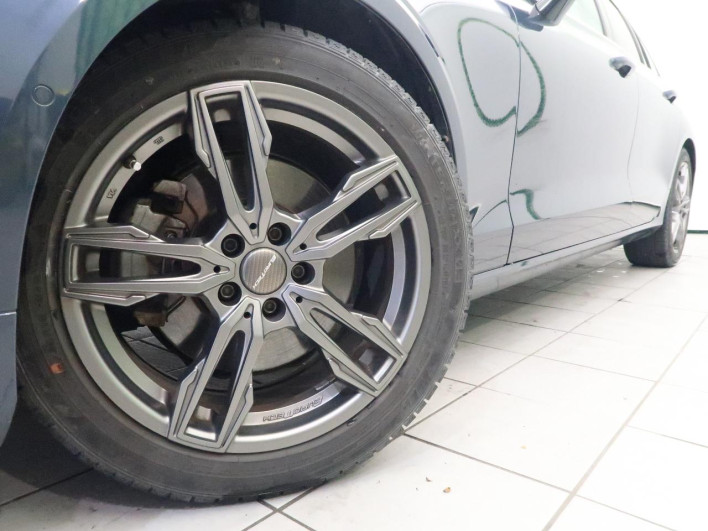 2019 Volvo V60 DBA-ZB420 (UW-69f56bd9a7a4b)[4]