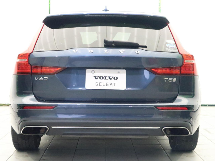 2019 Volvo V60 DBA-ZB420 (UW-69f56bd9a7a4b)[9]