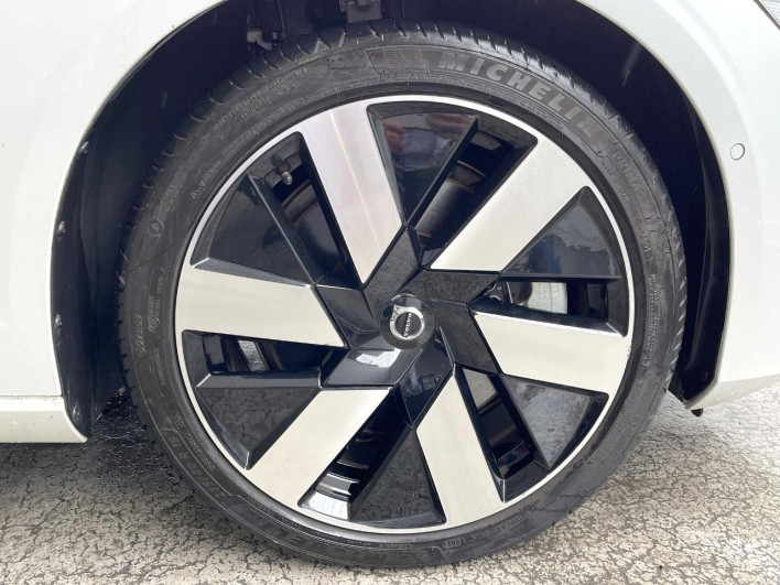 2024 Volvo V60 5LA-ZB420P2 (UW-69f56bd9c86d4)[14]