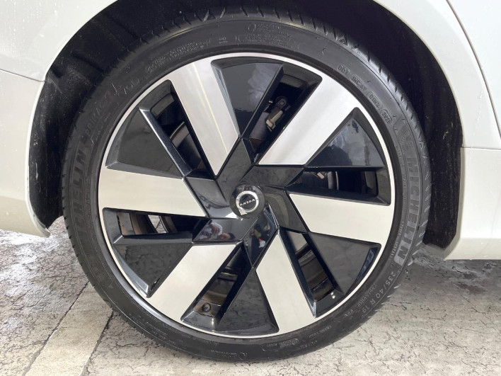 2024 Volvo V60 5LA-ZB420P2 (UW-69f56bd9c86d4)[13]