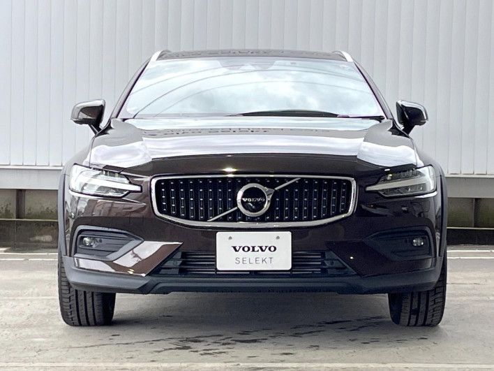 2019 Volvo V60 DBA-ZB420 (UW-69f56bda4ddd9)[4]