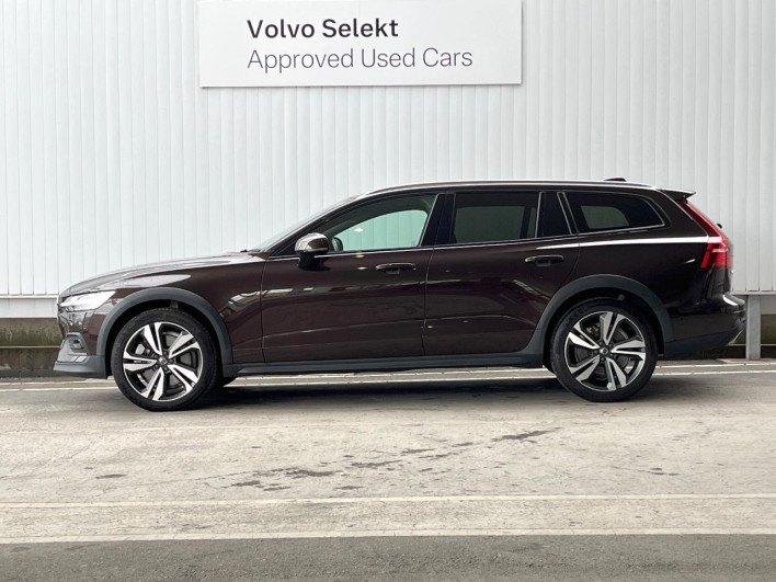 2019 Volvo V60 DBA-ZB420 (UW-69f56bda4ddd9)[7]