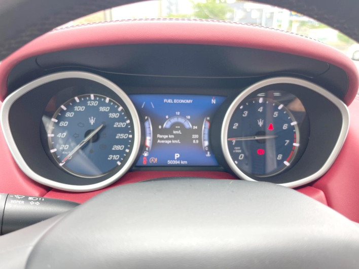 2018 Maserati Ghibli ABA-MG30C (UW-69f56bdb994ef)[28]