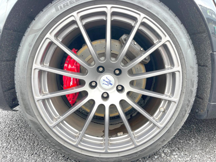2018 Maserati Ghibli ABA-MG30C (UW-69f56bdb994ef)[16]