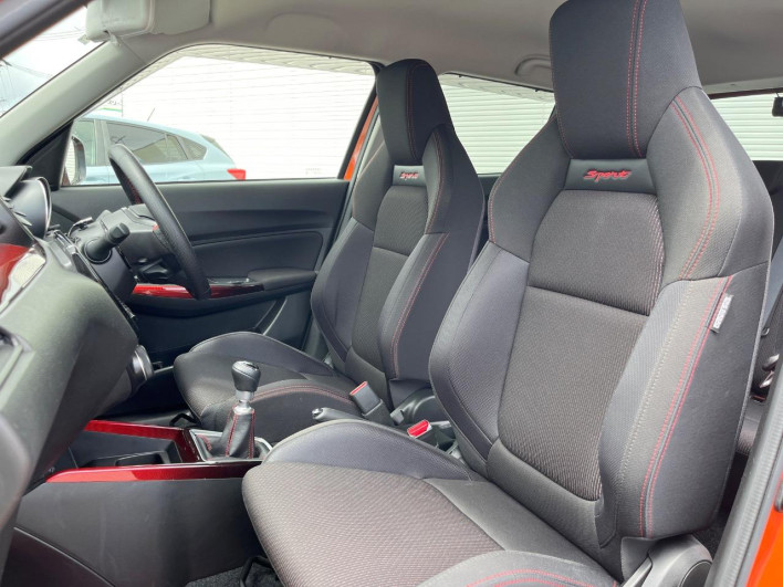2022 Suzuki Swift Sport 4BA-ZC33S (UW-69f56bdbd6db0)[27]