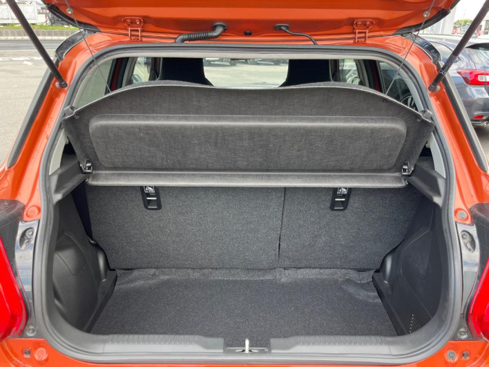 2022 Suzuki Swift Sport 4BA-ZC33S (UW-69f56bdbd6db0)[24]