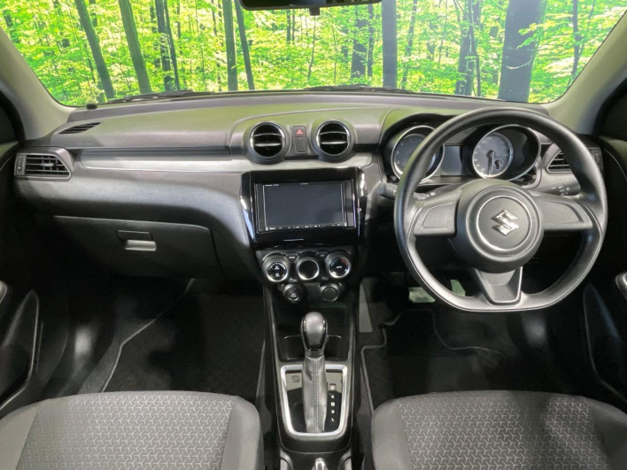 2018 Suzuki Swift DBA-ZC83S (UW-69f56bdef177f)[26]