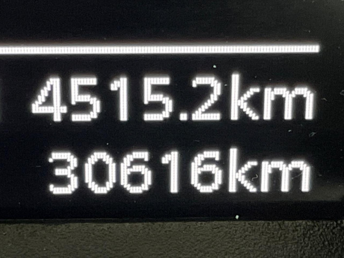 2018 Suzuki Swift DBA-ZC83S (UW-69f56bdef177f)[2]