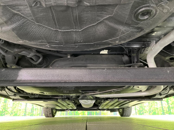 2018 Suzuki Swift DBA-ZC83S (UW-69f56bdf09096)[14]