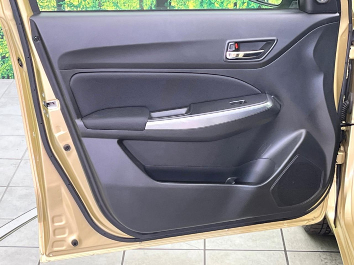 2018 Suzuki Swift DBA-ZC83S (UW-69f56bdf09096)[11]