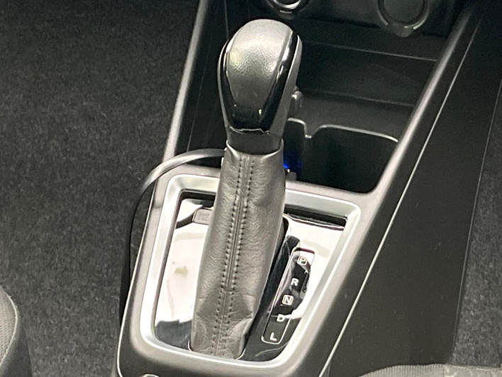 2018 Suzuki Swift DBA-ZC83S (UW-69f56bdf09096)[28]
