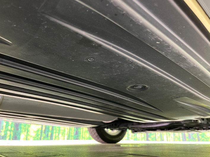 2018 Suzuki Swift DBA-ZC83S (UW-69f56bdf09096)[16]