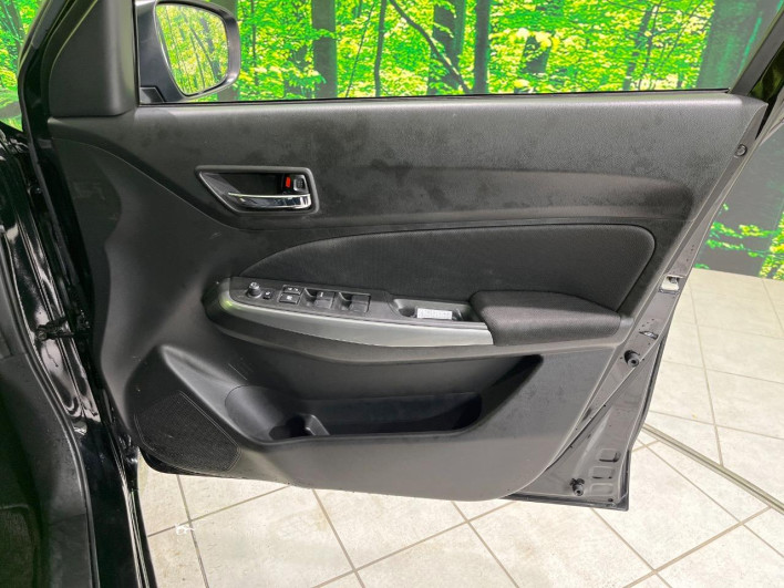 2017 Suzuki Swift DAA-ZD53S (UW-69f56bdf5c0f4)[12]