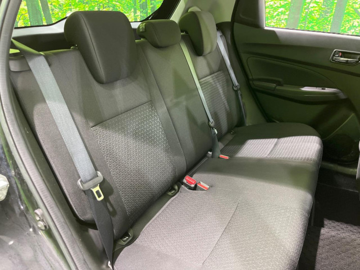 2017 Suzuki Swift DAA-ZD53S (UW-69f56bdf5c0f4)[6]