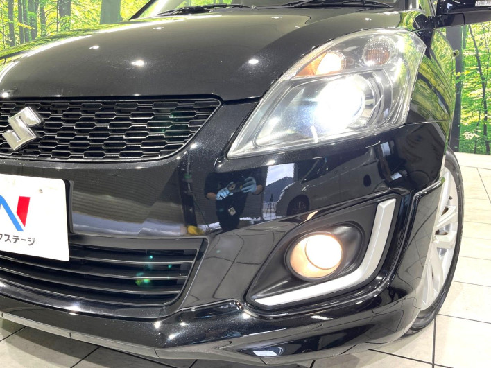 2013 Suzuki Swift DBA-ZD72S (UW-69f56be08b017)[28]