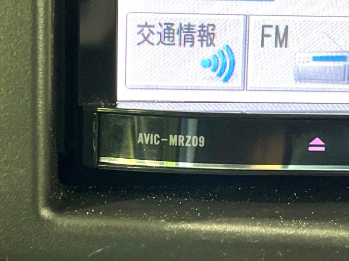 2013 Suzuki Swift DBA-ZD72S (UW-69f56be08b017)[18]