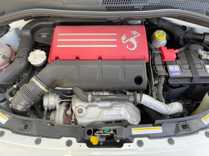 2018 Abartha Abarth 595 ABA-31214T (UW-69f56be176066)[6]