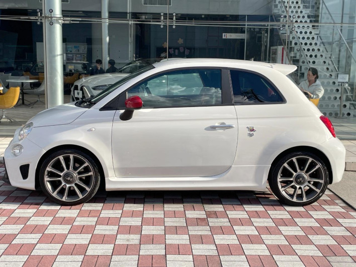 2018 Abartha Abarth 595 ABA-31214T (UW-69f56be176066)[15]
