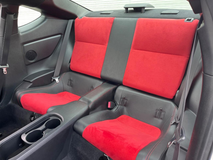 2013 Toyota 86 DBA-ZN6 (UW-69f56be1ccbad)[28]