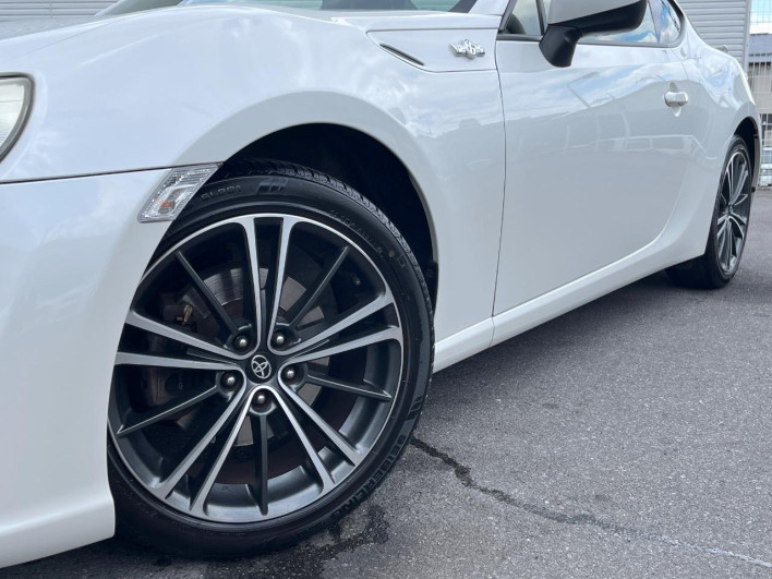 2013 Toyota 86 DBA-ZN6 (UW-69f56be1ccbad)[4]