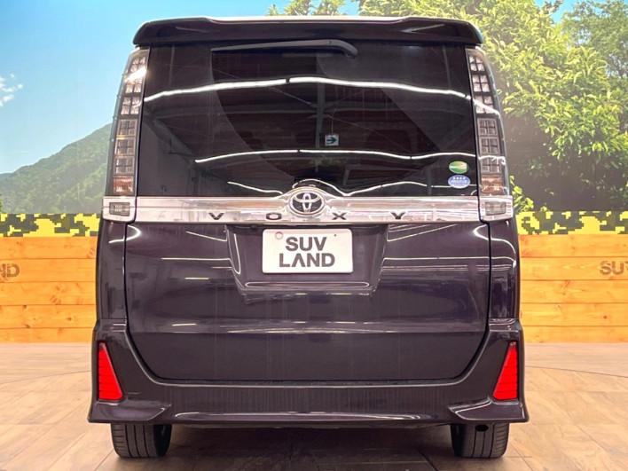 2014 Toyota Voxy DBA-ZRR80W (UW-69f56be5ceb35)[4]
