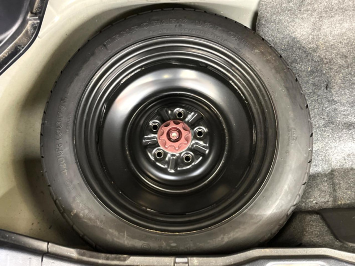 2014 Toyota Voxy DBA-ZRR80W (UW-69f56be5ceb35)[20]