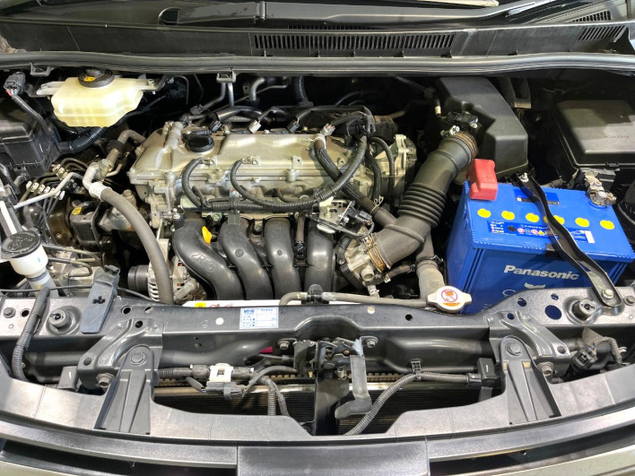 2017 Toyota Noah DBA-ZRR80W (UW-69f56be98dc56)[21]