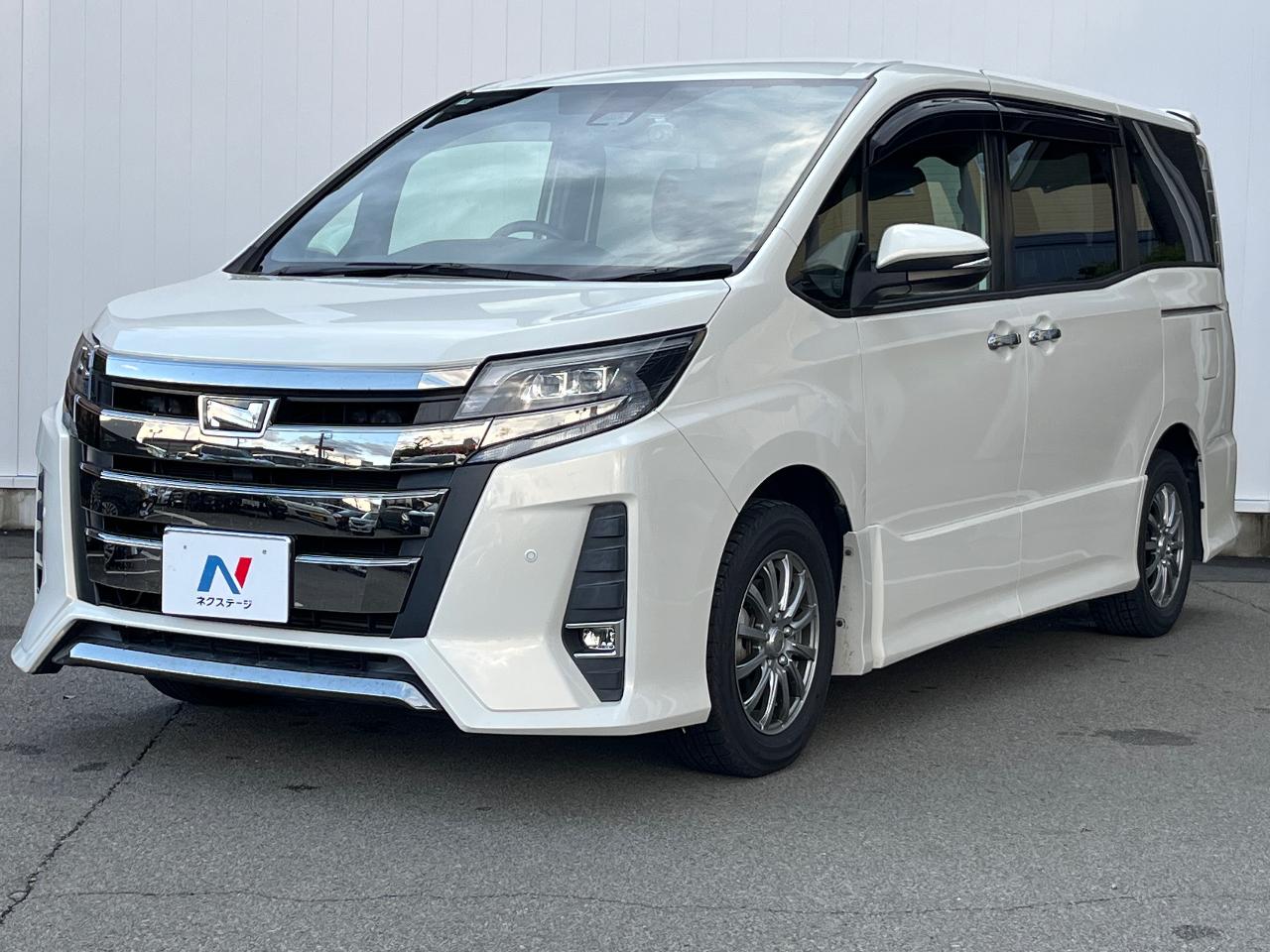 2018 Toyota Noah DBA-ZRR80W