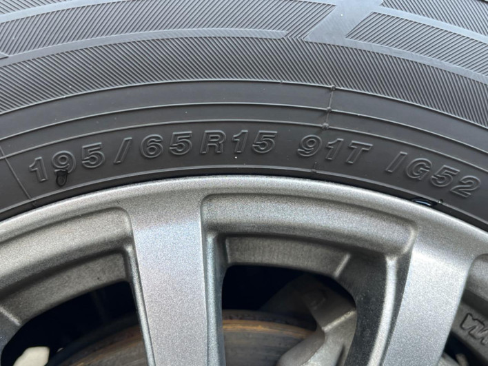 2018 Toyota Noah DBA-ZRR80W (UW-69f56bec14fbf)[5]