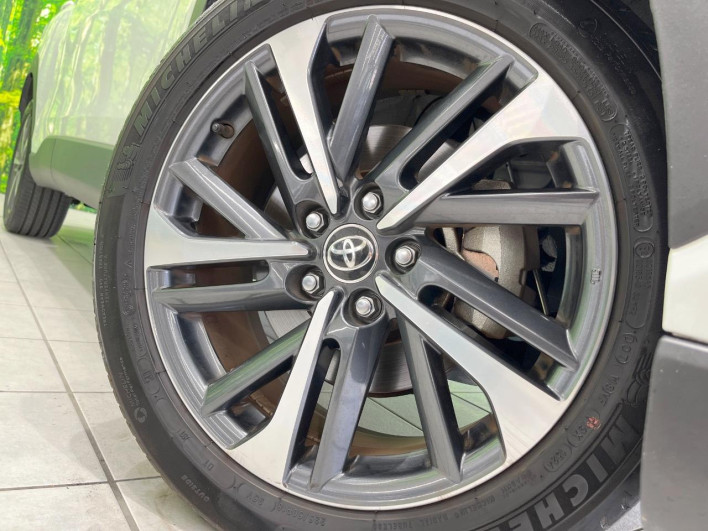 2022 Toyota Corolla Cross 6AA-ZVG11 (UW-69f56bf40a3d3)[22]